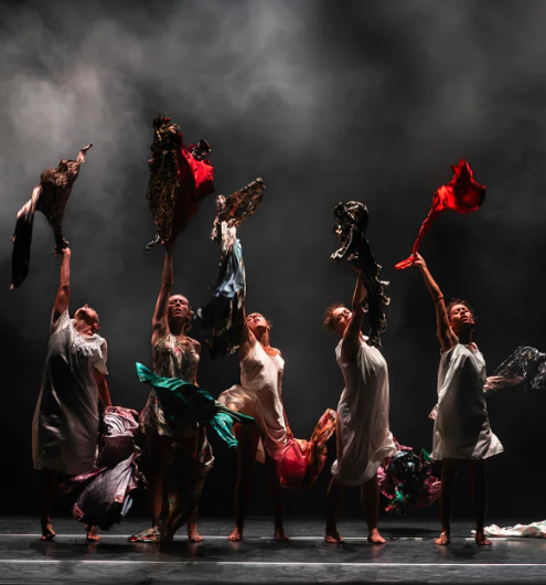 Festival Essenti'Elles Cie Leila Ka Hall des Sports Vieux-Boucau-les-Bains 2026-07-12