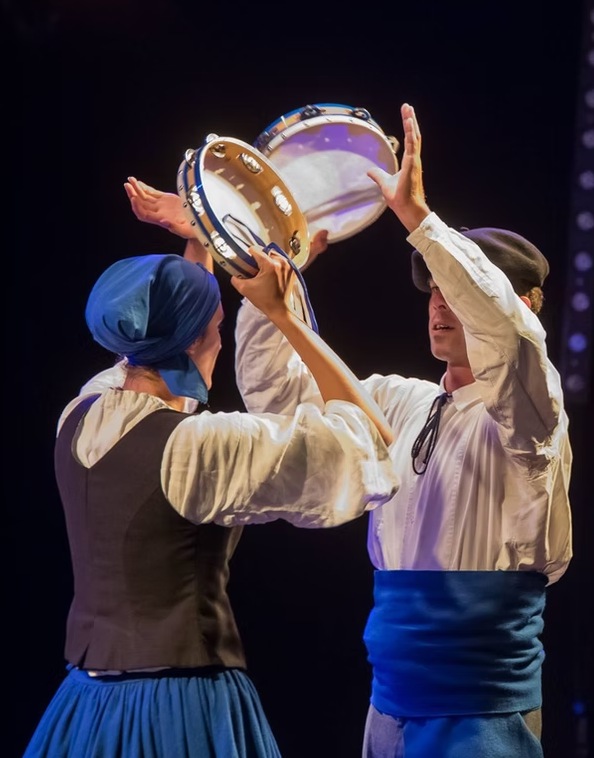 FESTIVAL FOLKLORIQUE HÈSTA DETH PRINTEMPS LE CUBE Saint-Gaudens