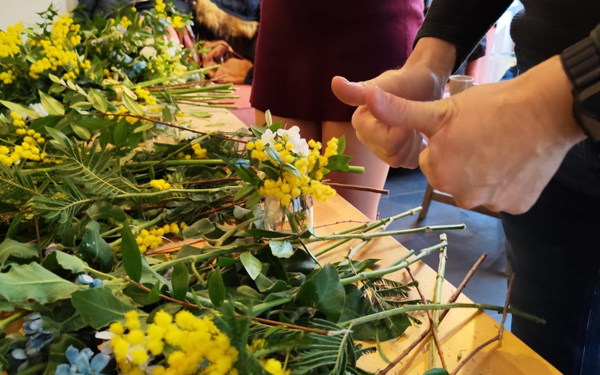 Fête des mères – Atelier Floral : bouquet à offrir, moment à partager Feuille Blanche, Café Noir Paris