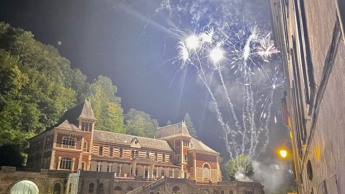 Fête du 13 juillet Feu d'artifice Jardin Darralde Eaux-Bonnes 2026-07-13