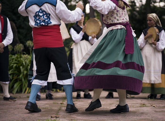 Fête du printemps - Défilé costumé Petit bassin Le pouliguen
