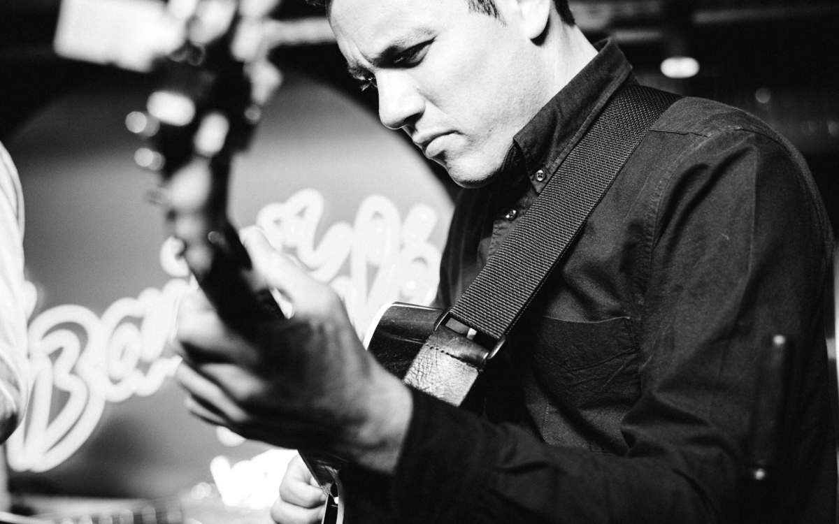 Hugo Corbin Trio Le Son de la Terre PARIS 05