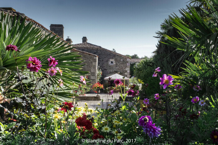 Jardins de la Roblinière logis de la Roblinière Landevieille