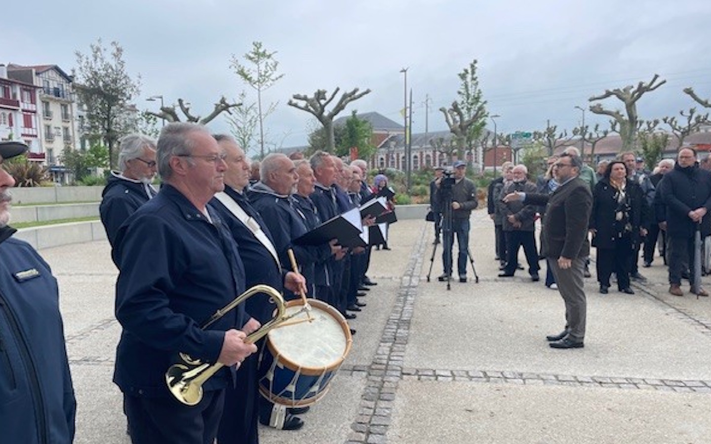 Journée nationale du souvenir des victimes et héros de la déportation Rue Marion Garay Saint-Jean-de-Luz