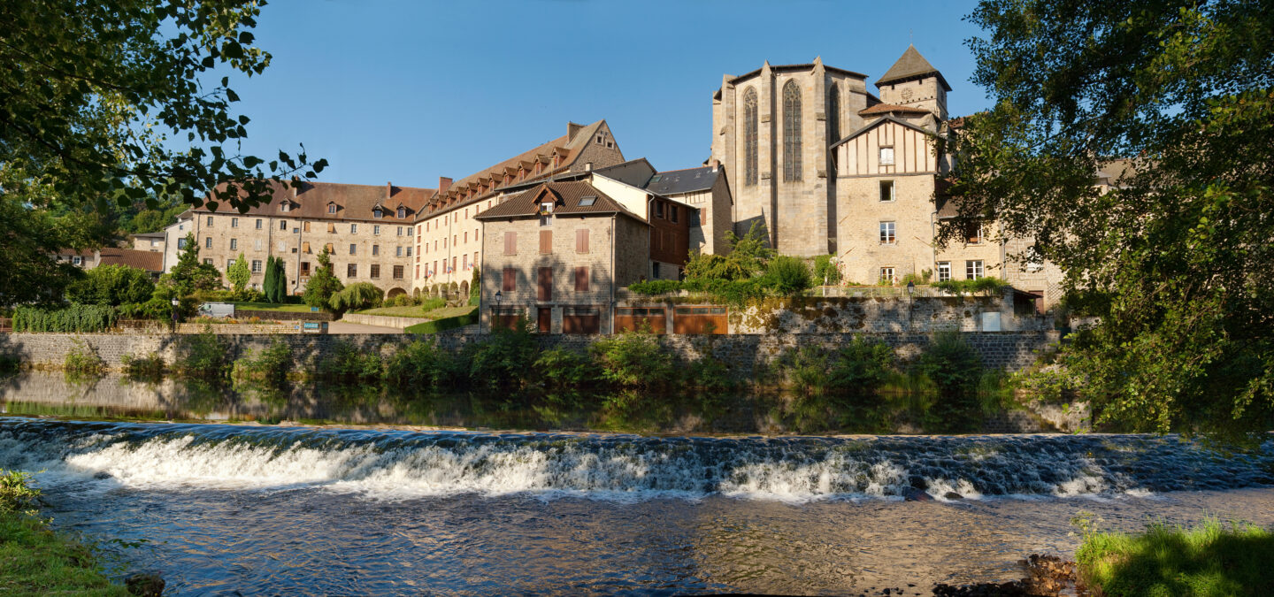 Journées du Patrimoine Visite Eymoutiers et ses patrimoines Mairie Eymoutiers