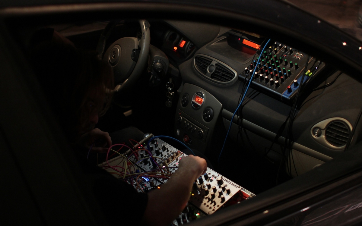 La Nuit des Musées #(((INTERFÉRENCE_S)))), Écouter les traces, activer les mémoires Centre Wallonie-Bruxelles Paris