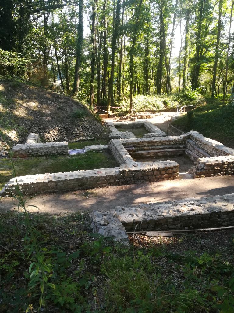 La Villa d'Antone 2 Place de la Bascule Magnac-Bourg 2026-07-01