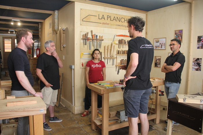 Le bois, une ressource durable : initiation aux savoir-faire avec La Planche, Maison écocitoyenne, Bordeaux