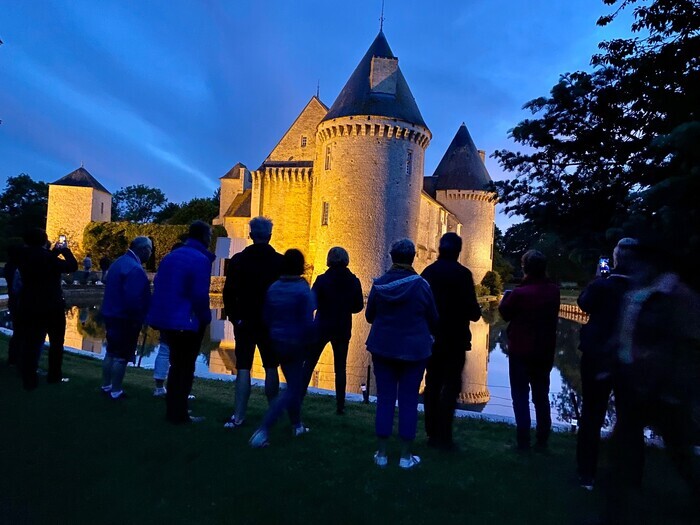 Le Château de Colombières illuminé pour Pierres en Lumières, Château de Colombières, Bricqueville