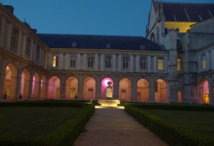 Le cortège du bestiaire fantastique, Musée Saint-Remi, Reims