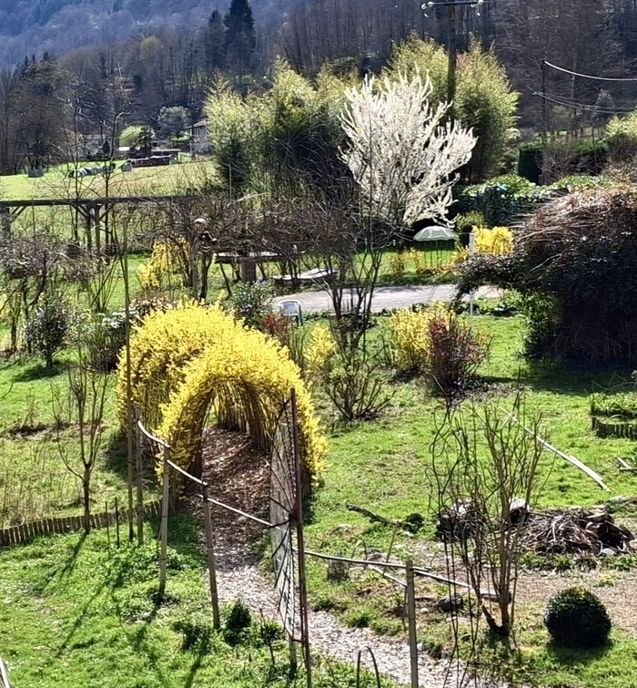 Le jardin Créagire est ouvert, Créagire, Sengouagnet