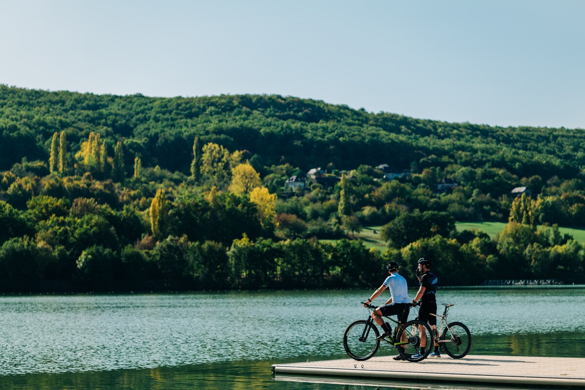 Le tour du lac du Causse Lissac-sur-Couze Corrèze