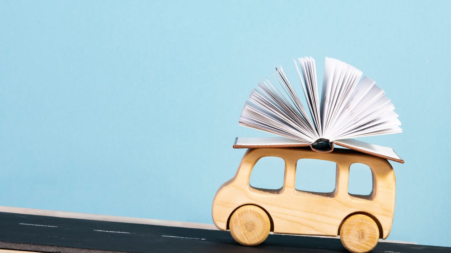 Lecture Des bébés à la page 2 place Cézaire Arthez-de-Béarn 2026-07-07