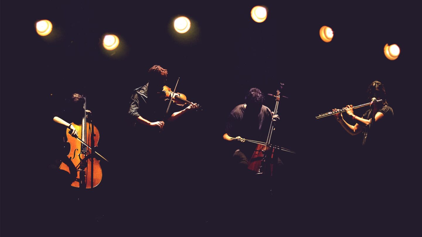 LES OGRES DE BARBACK & LA RUE KETANOU THEATRE ANTIQUE- ARLES Arles