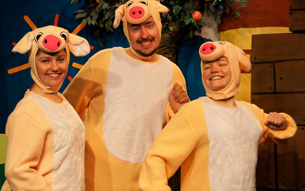 Les trois petits cochons Théâtre Essaïon Paris