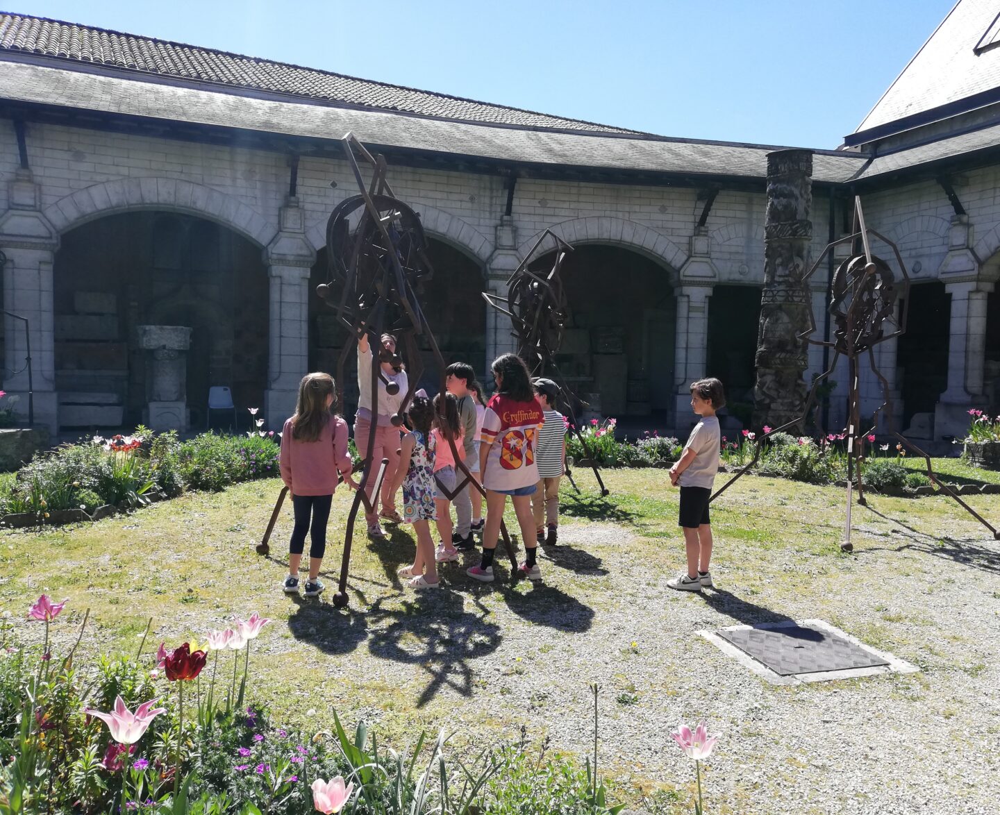 Les vacances au musée Autour de l'oeuvre de Michel Batlle 22 Cours Tourny Périgueux 2026-08-03