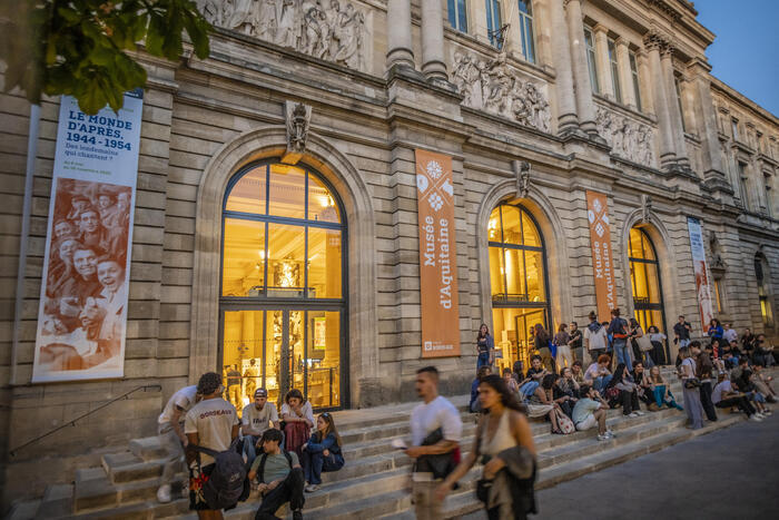L'Histoire en scènes : théâtre d’improvisation dans les salles du musée. Musée d'Aquitaine Bordeaux