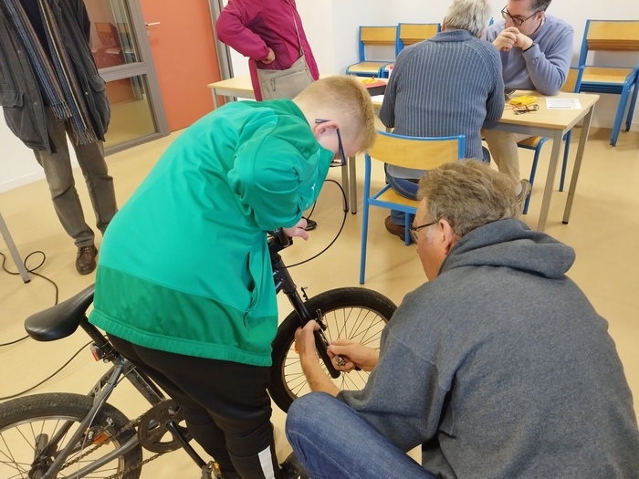 Mai à Vélo – Caudry, Cour du centre social Marliot Maupassant – Association Avenir Jeunes, Caudry
