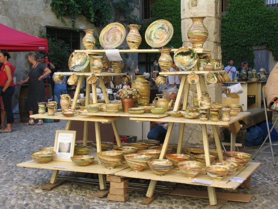 MARCHÉ DES POTIERS Lagrasse