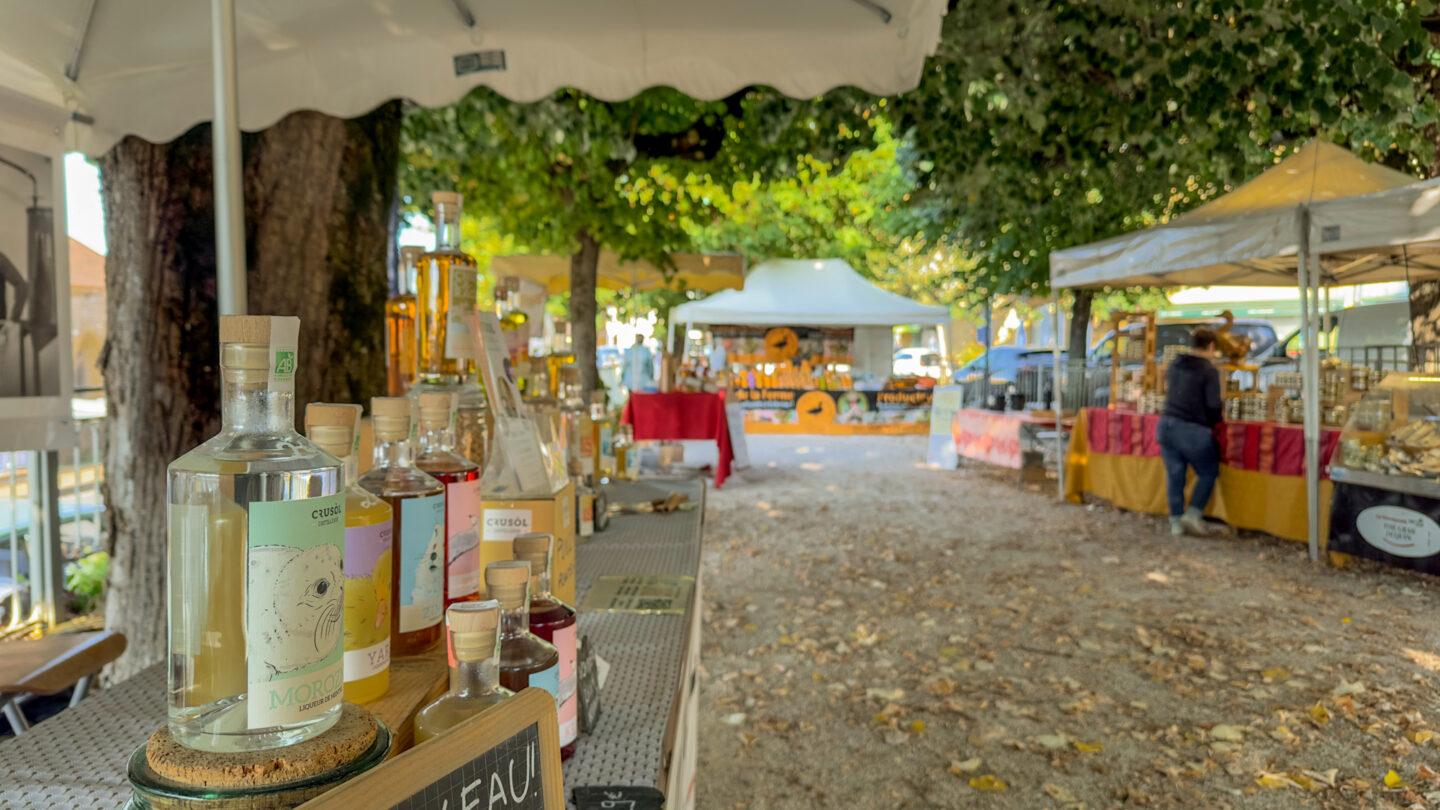 Marché des Producteurs de Pays Bienvenue à la Ferme à Gourdon Kiosque Gourdon