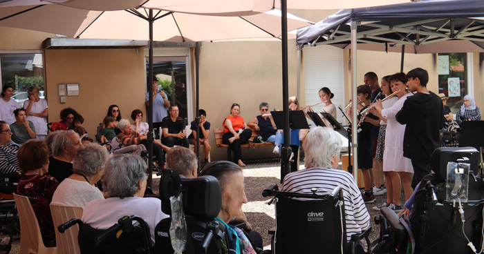 Moment musical Ehpad Simone de Beauvoir Saint-Médard-en-Jalles