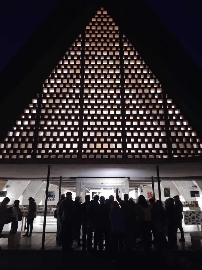 Nocturne de l’exposition « L’année de l’avalanche » – François Deladerrière, Centre d&rsquo;art et de rencontres Curioz, Ugine