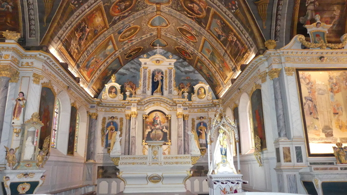 Notre-Dame de Carmès : un joyau préservé Chapelle Notre-Dame de Carmès Neulliac