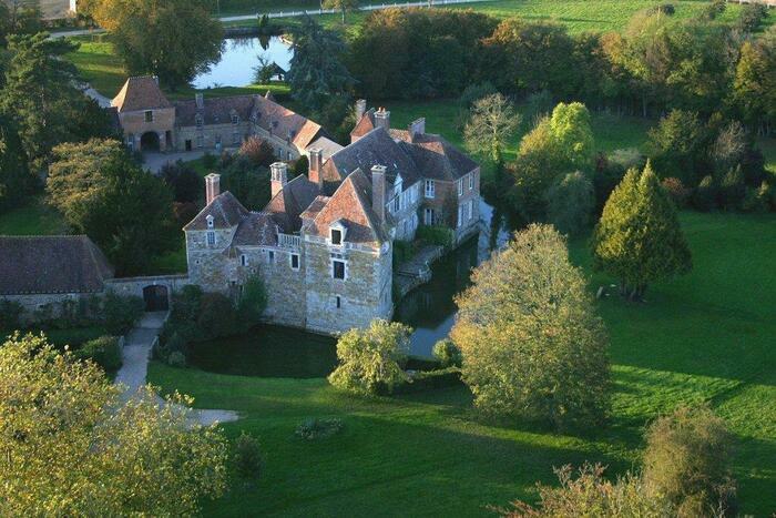 Parcours découverte d&rsquo;essences rares dans un jardin à l&rsquo;anglaise, Château du Blanc Buisson, Mesnil-en-Ouche