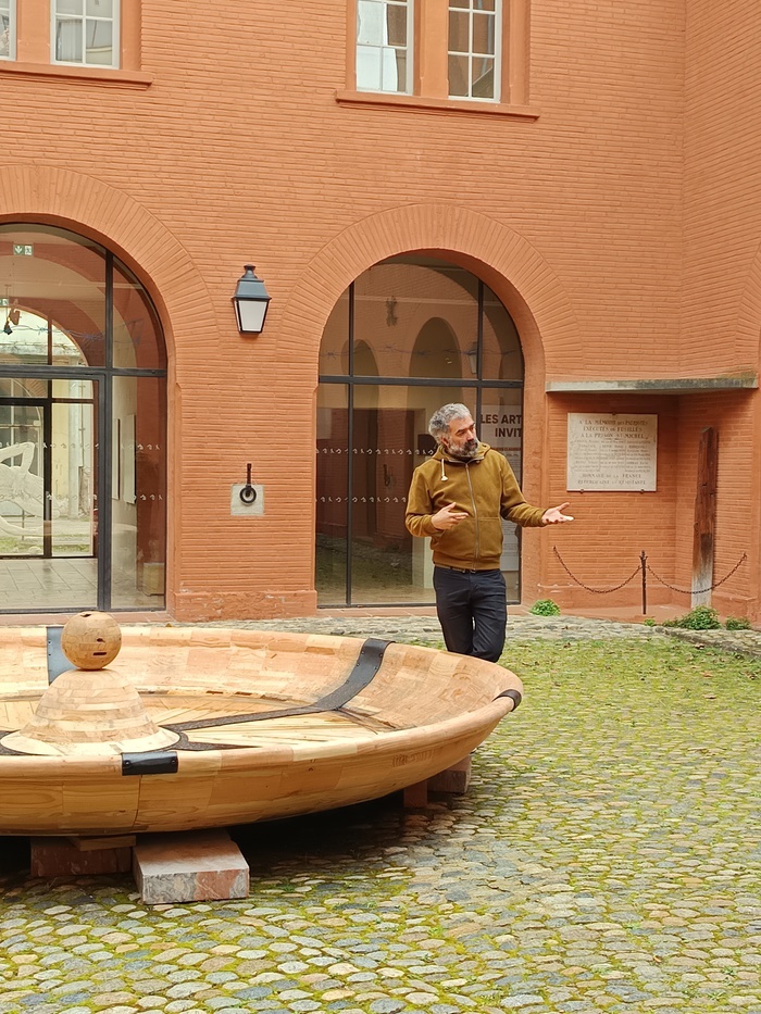 Performance Nicolas Daubanes & Louisa Youfsi Le Castelet Toulouse