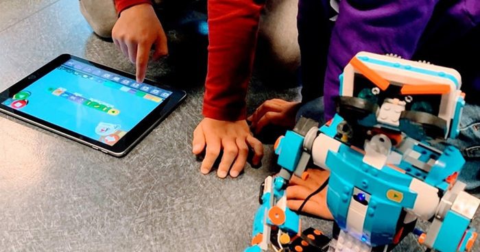 Petit labo : mission robotique Médiathèque Léopold Sédar Senghor Saint-Médard-en-Jalles