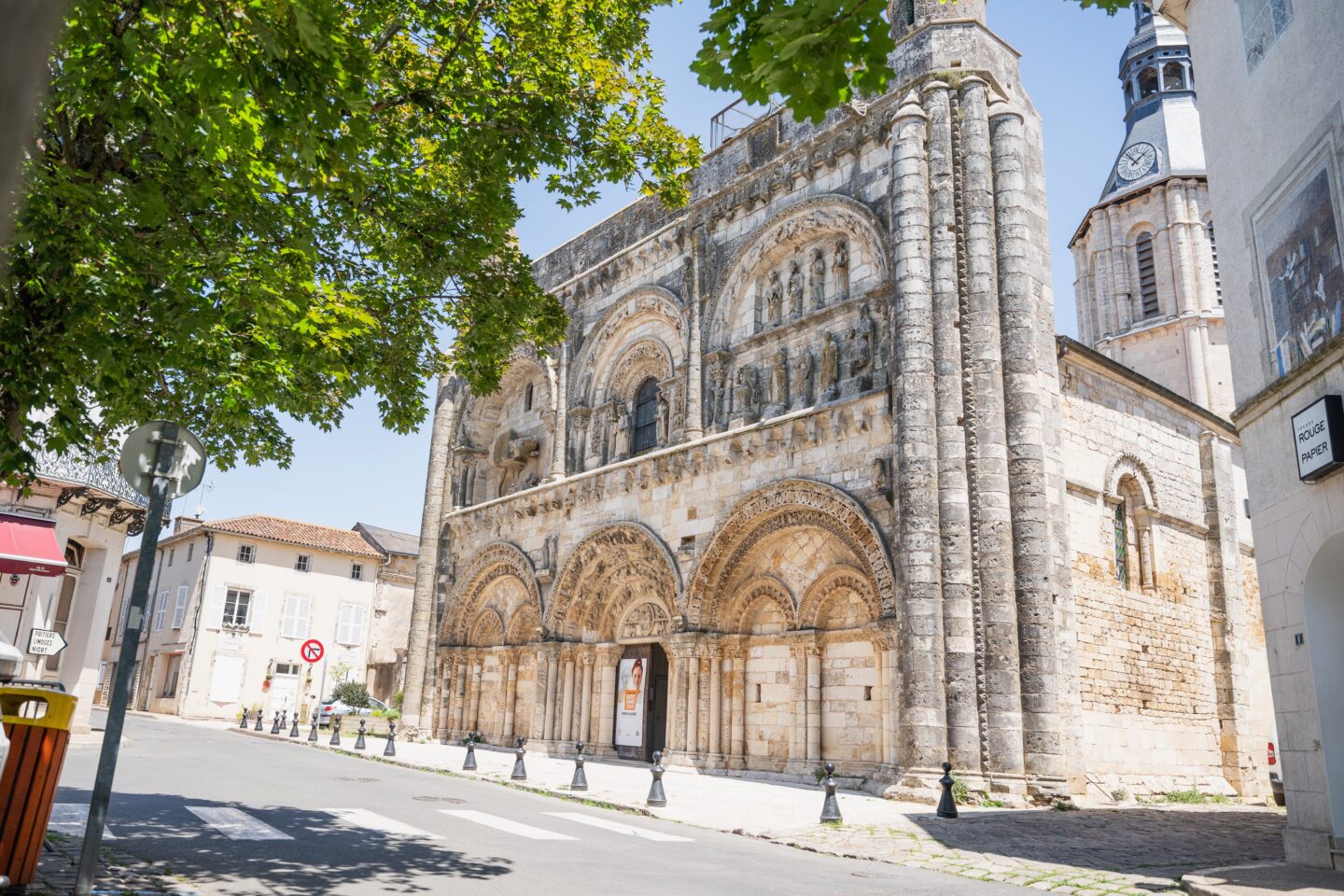 Présentation du message biblique des sculptures romanes de l'église de Civray Eglise Saint-Nicolas Civray 2026-07-21