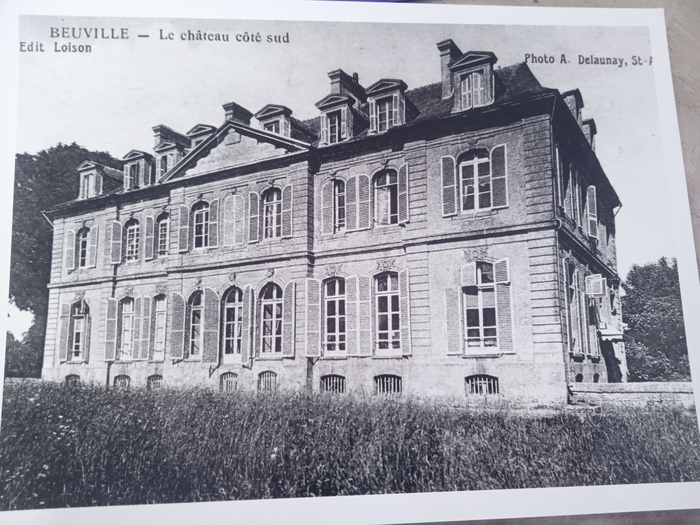Projection de cartes postales et photos anciennes sur Bieville-Beuville, Manoir Le Cocq, Biéville-Beuville