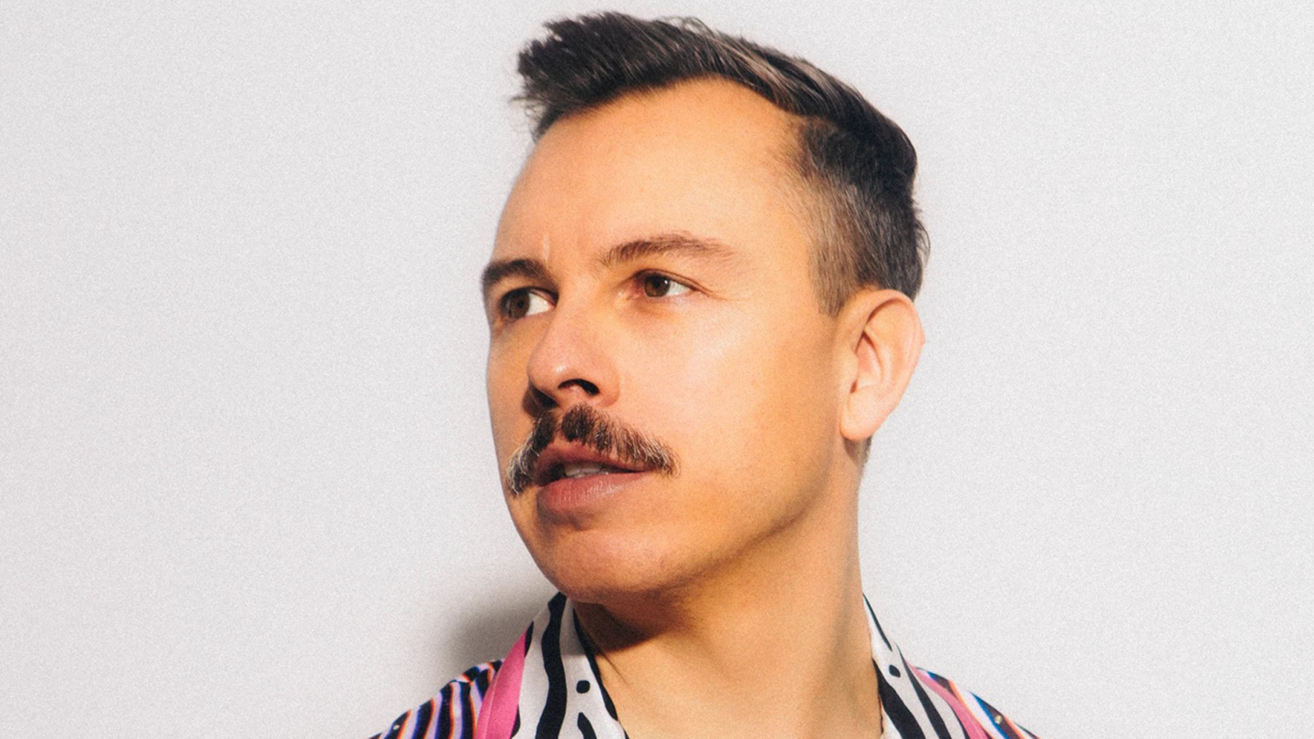 PURPLE DISCO MACHINE   SELAH SUE   – PURPLE DISCO MACHINE   SELAH SUE   CARAV HALLE DE LA MACHINE Toulouse