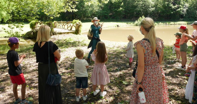 RDV Aux Jardins 2026 Mon doudou fait la visite dans le parc du château du Mortier 28 Avenue de Flavigny Monnaie 2026-06-07