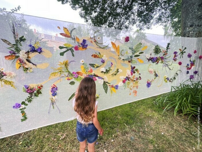 Réalisation d'une fresque végétale Jardin du Parc Royan