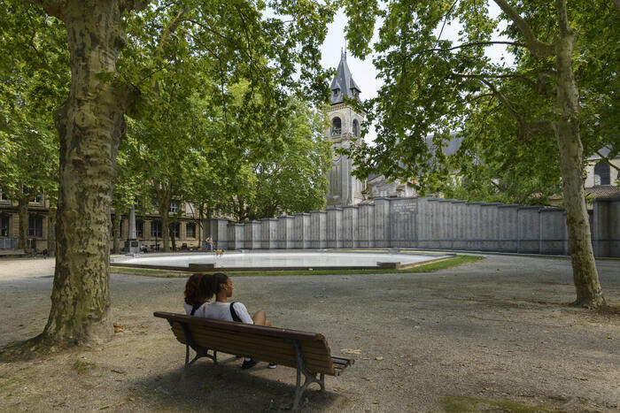 Revoir Saint-Bruno, Place du XI Novembre, Bordeaux