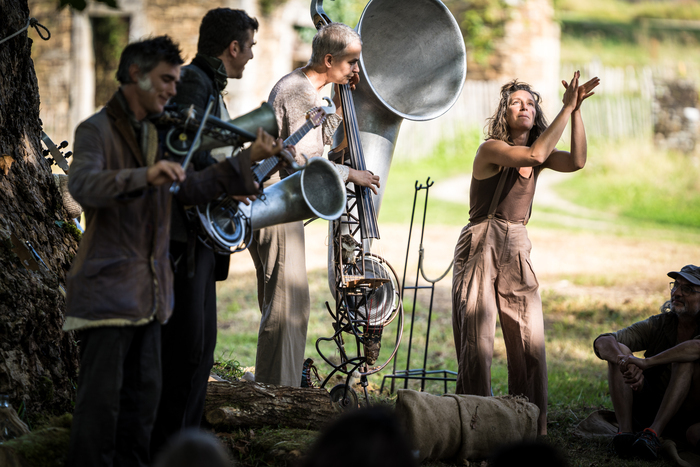 Sama Leï Chateau de Salinelles