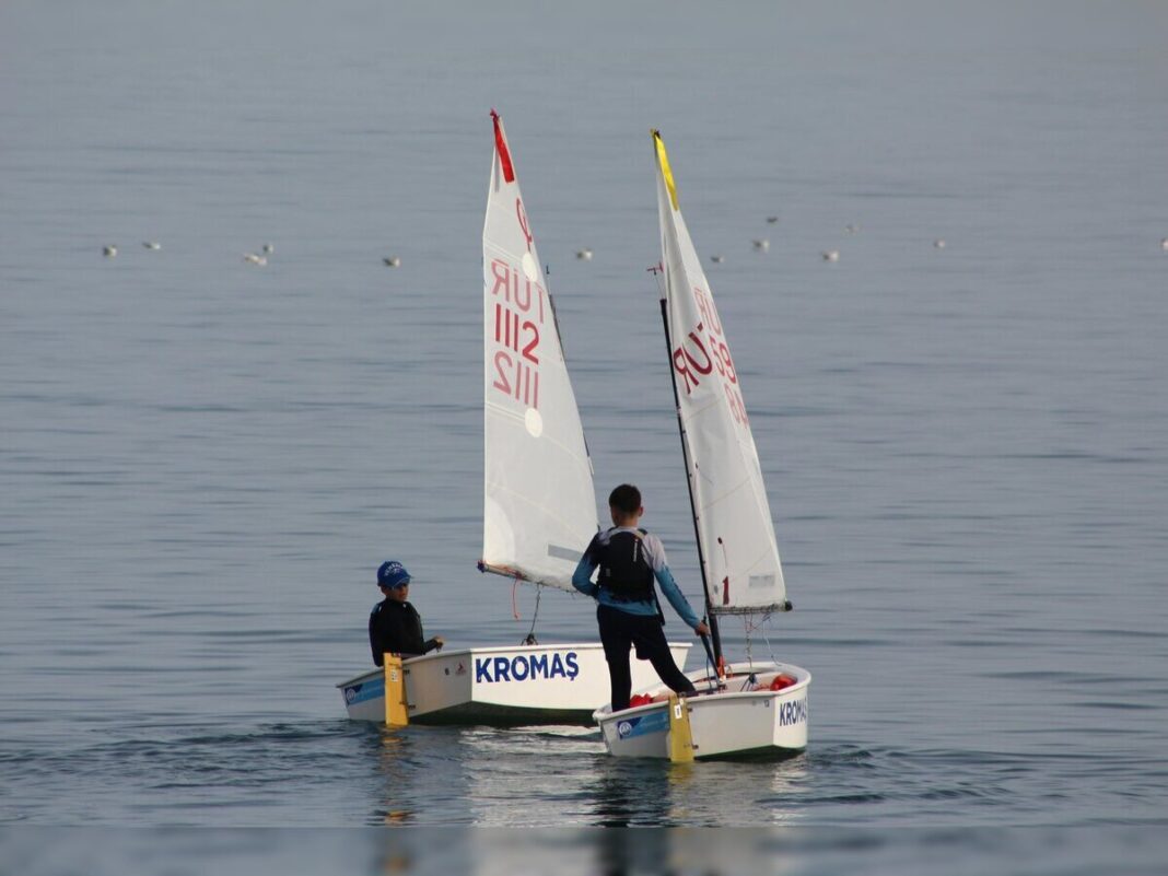 Séance club multi-activités nautique Ramène ton pote  Hauteville-sur-Mer