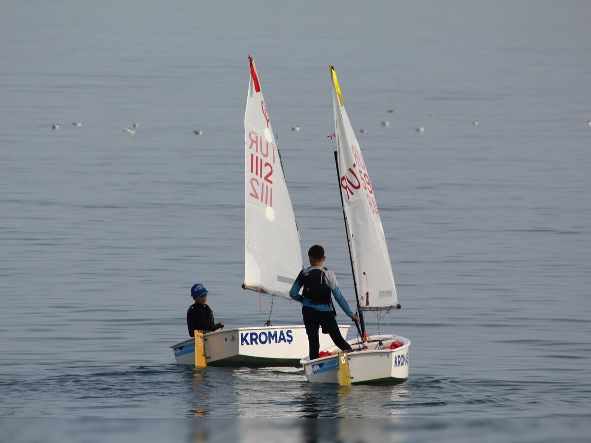 Séance club multi-activités nautique Ramène ton pote  Hauteville-sur-Mer