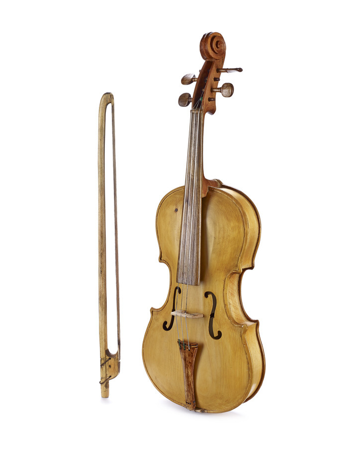 «Spécial été» : un objet, un son, une histoire : à la rencontre de Bisha, la chèvre bleue, Bibliothèque du musée d&rsquo;Ethnographie de Genève (MEG), Genève