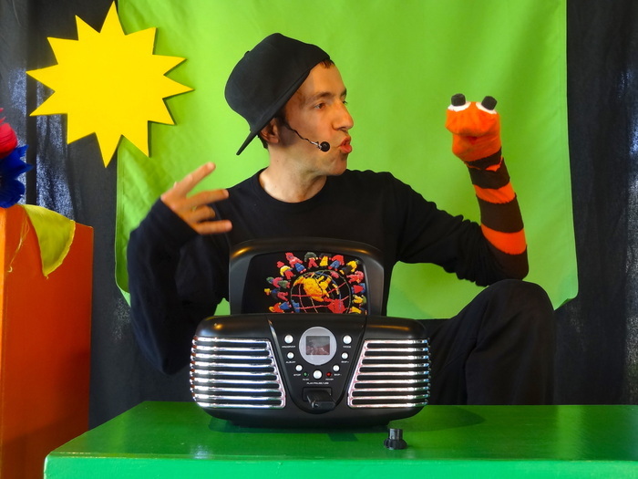 Spectacle “le lombric fourchu casse la graine” Maison de quartier La Bellangerais Rennes