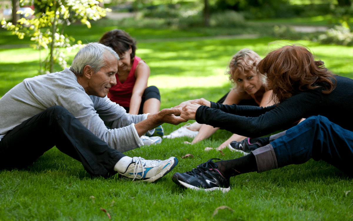 Sport Séniors en Plein Air: activités fitness , cardio , renforcement musculaire par AFP18 Square Charles Hermite PARIS