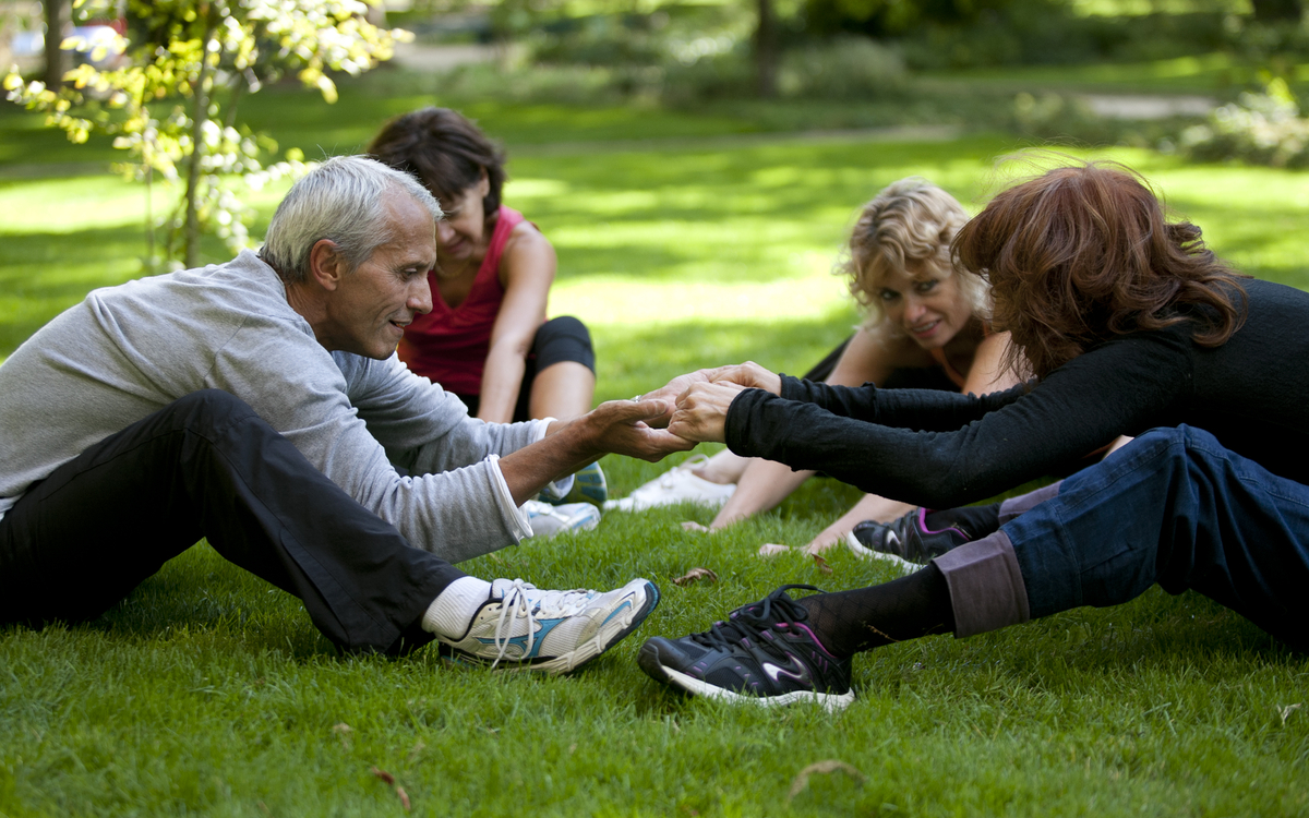 Sport seniors en plein air : Gym douce, Pilates et Stretching par l’association Belleville Centre Social Belleville Paris