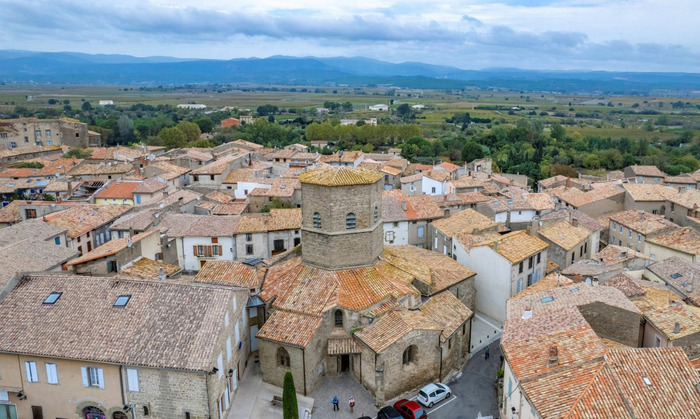 Tours médiévales et détours à Rieux Minervois Boulodrome Rieux-Minervois