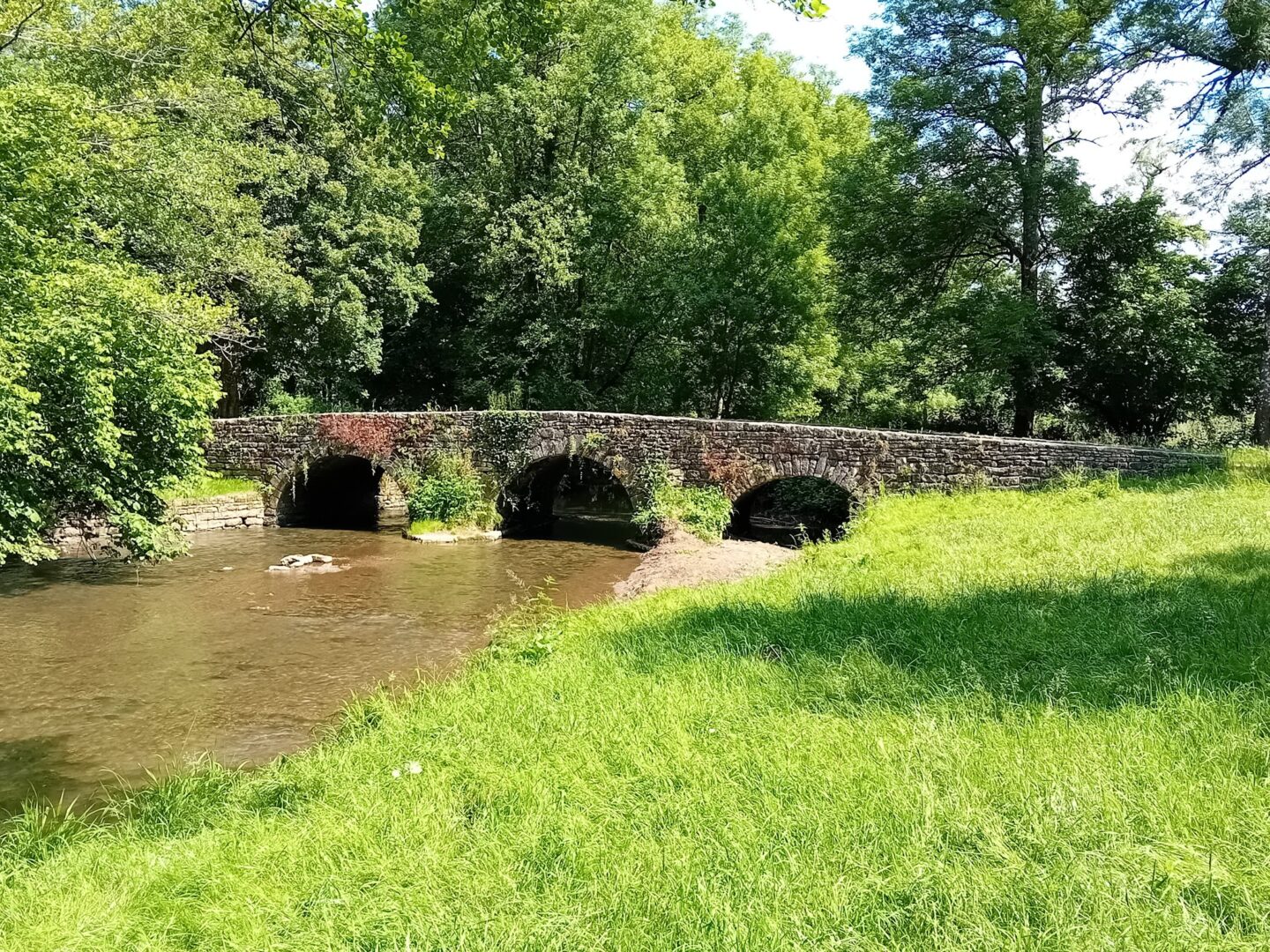 Trail au fil des vallées parcours 6 Azay-le-Brûlé Deux-Sèvres
