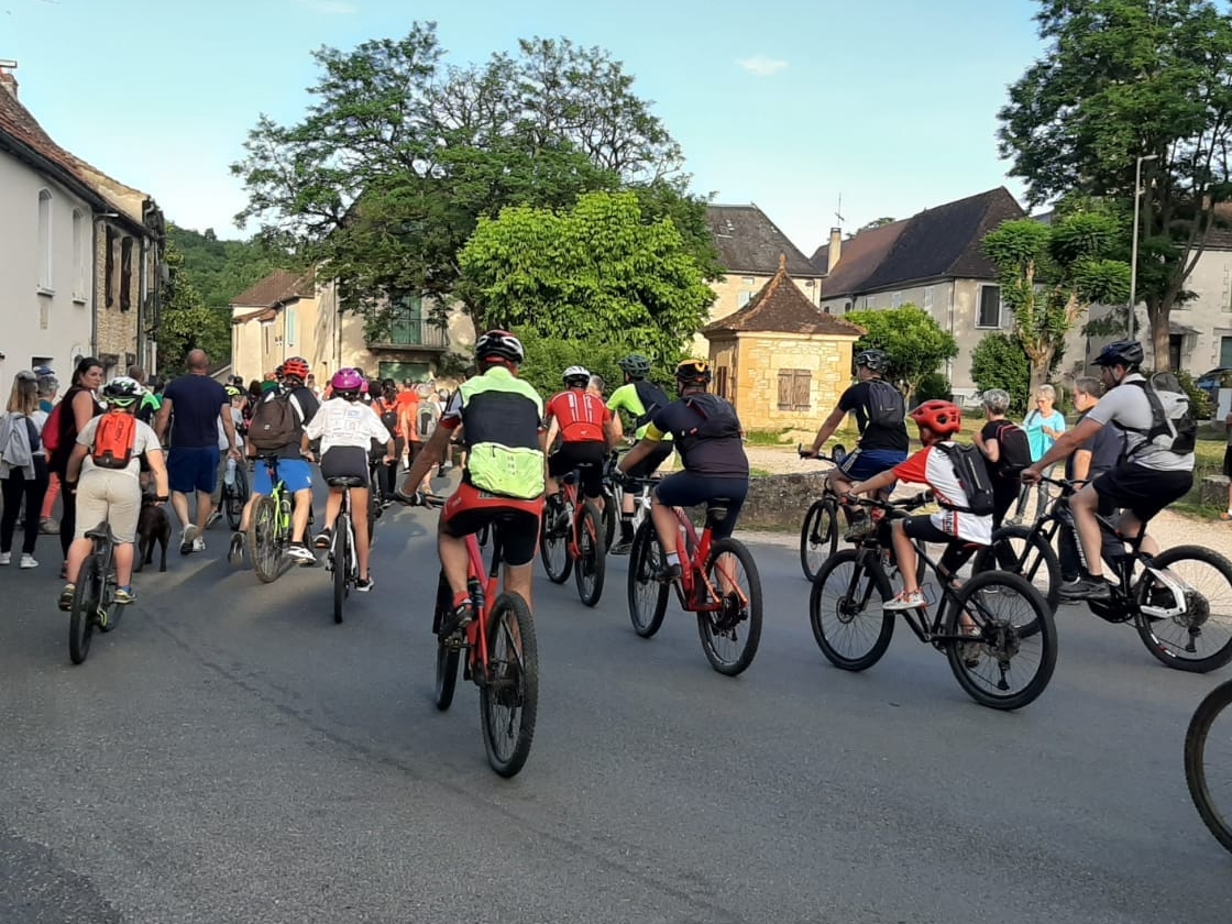 Trail, VTT, marche à pied à Dégagnac  Dégagnac