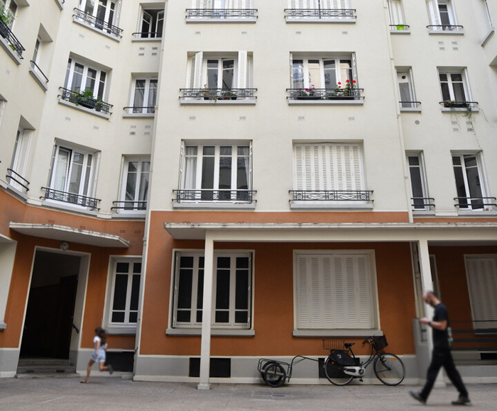 Un bel exemple d'immeuble Art déco 39 rue Nicolas Leblanc Lille