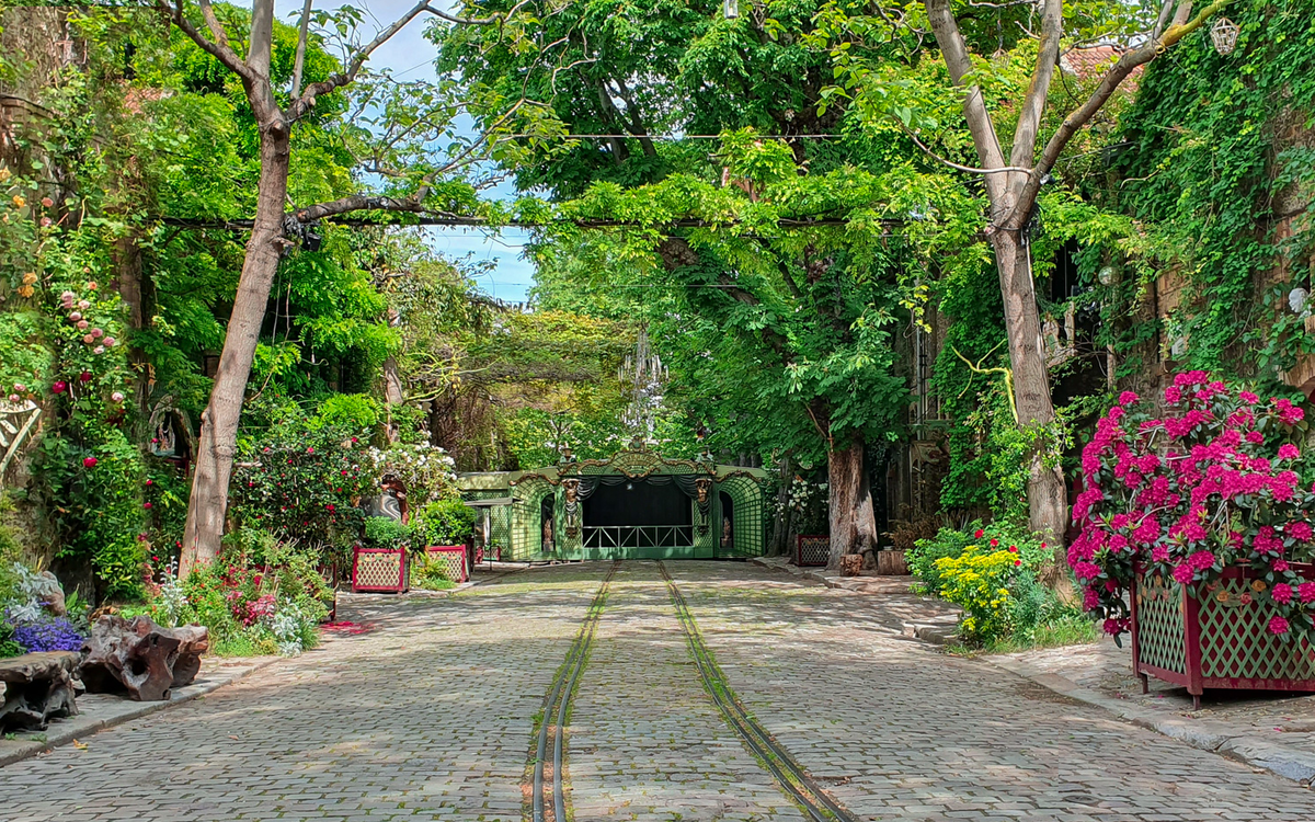 Un moment de détente aux Pavillons de Bercy Pavillons de Bercy – Musée des Arts Forains Paris