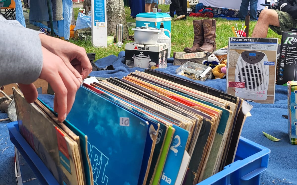 VIDE GRENIER AMICALE RUGBY DEUX RIVES Place du Ramier Roques 2026-05-25