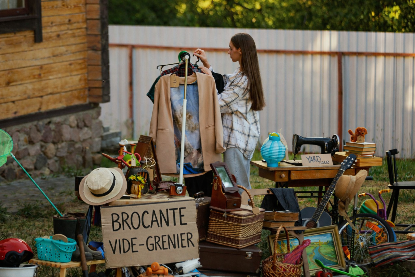 Vide Grenier  Ménestreau-en-Villette